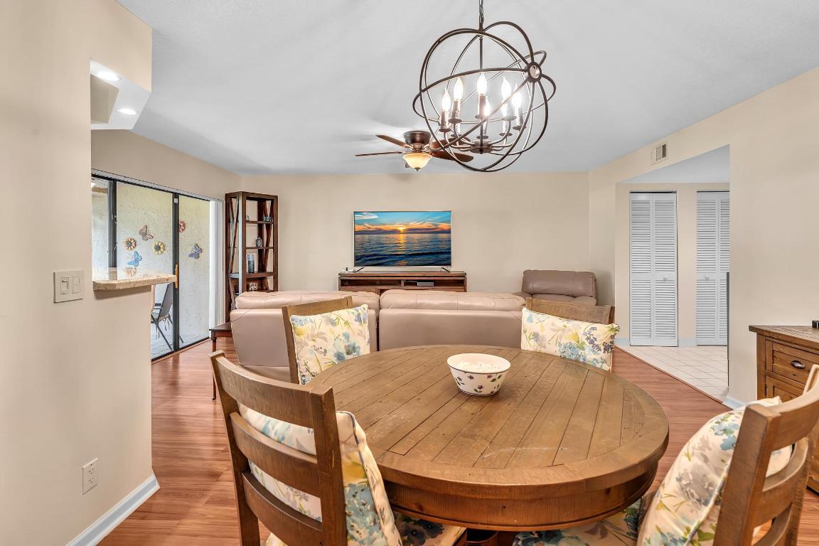 FAIRWAYS AT BOCA GOLF & TENNIS COND - Residential