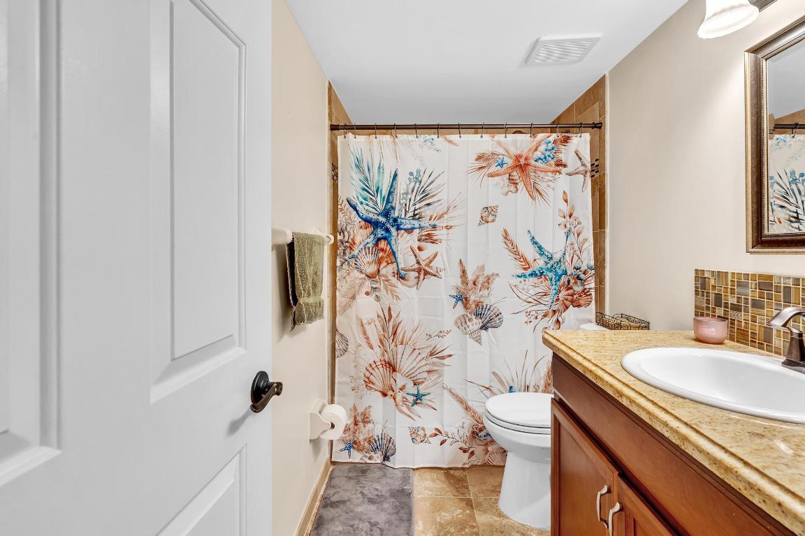 FAIRWAYS AT BOCA GOLF & TENNIS COND - Residential