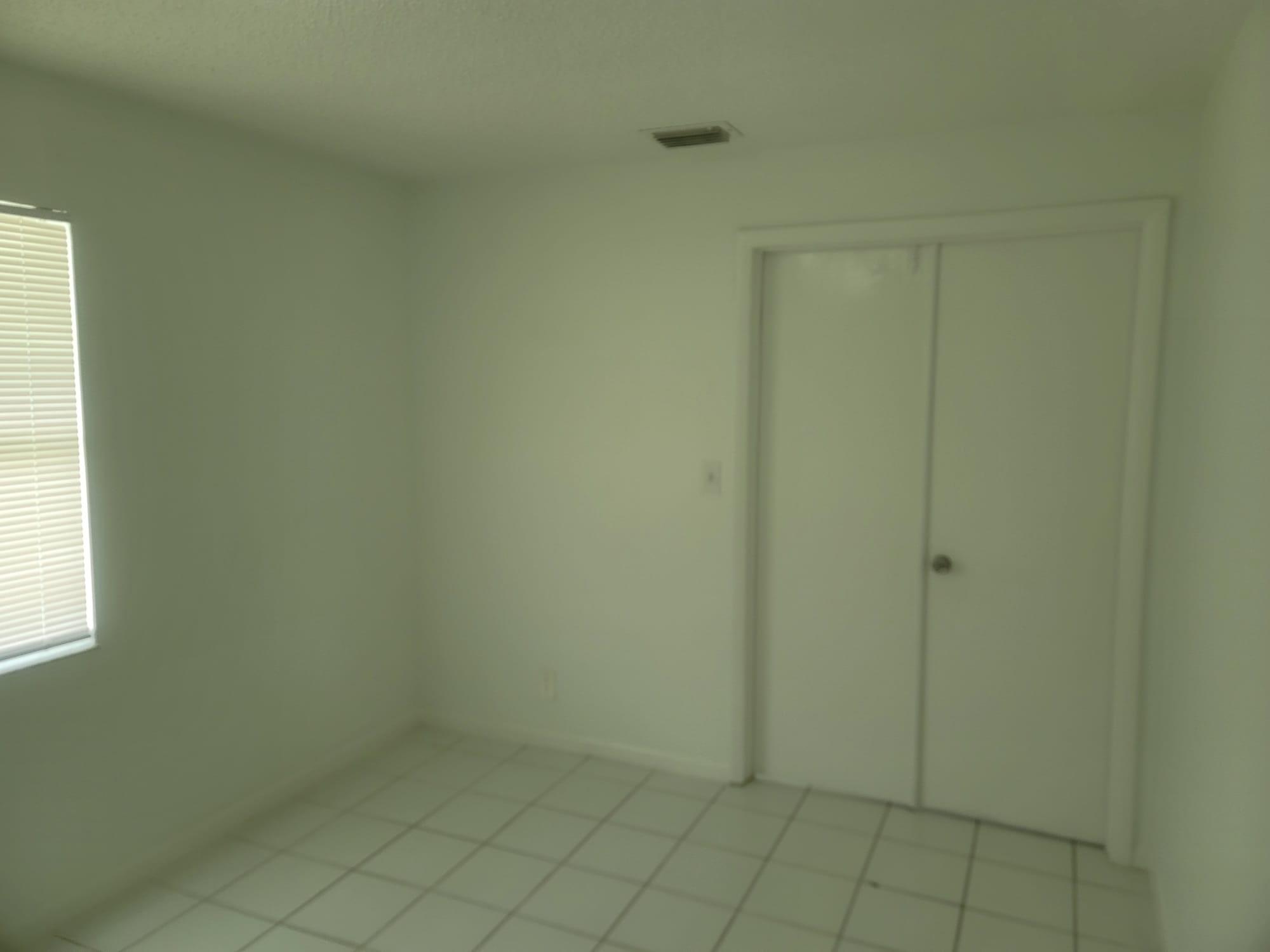 Hollywood Little Ranches - Residential Lease