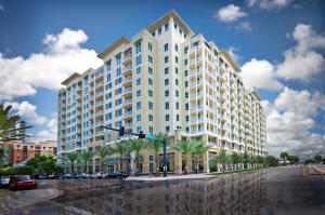 Sunny and bright 1 BR 1 BA at City Palms. Live in the heart of Downtown WPB - just steps to CityPlace and Clematis Street. Residence features tile and carpet flooring, granite counter tops and stainless steel appliances. Live in luxury at City Palms - enjoy a 70 foot lap pool, tanning deck, covered verandah and 24 hour fitness center.