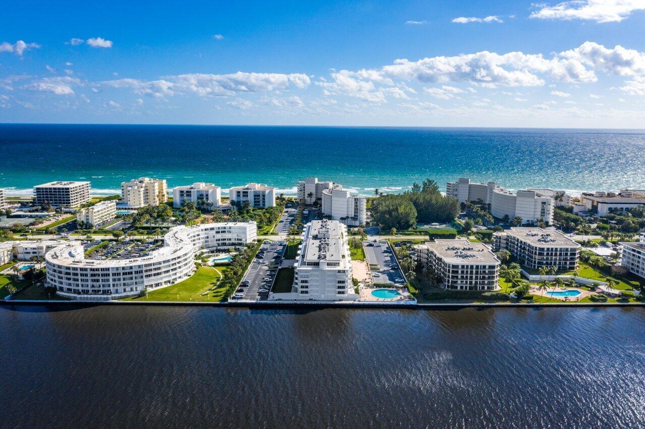 CARLYLE HOUSE CONDO - Residential Lease