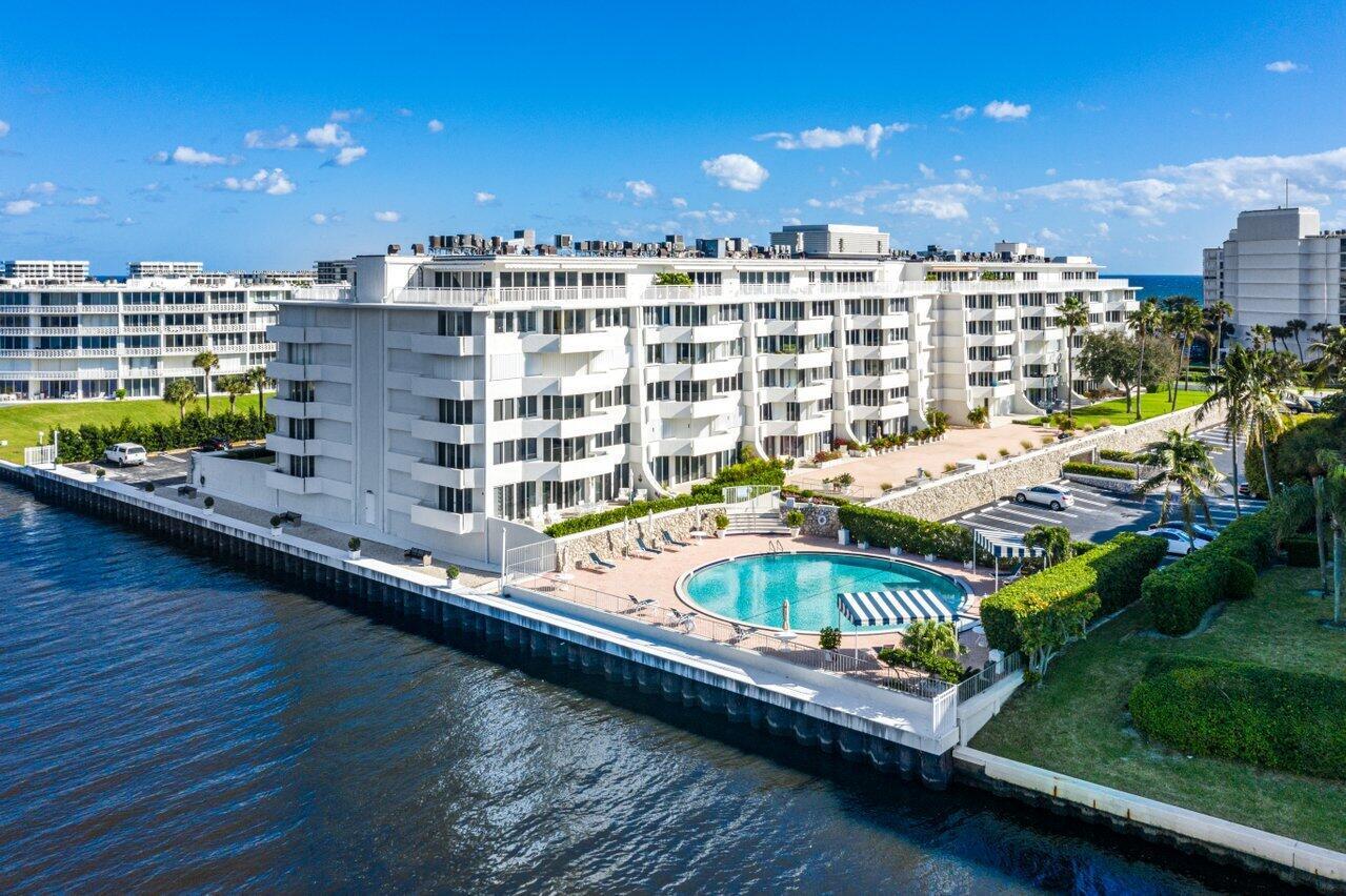 CARLYLE HOUSE CONDO - Residential Lease