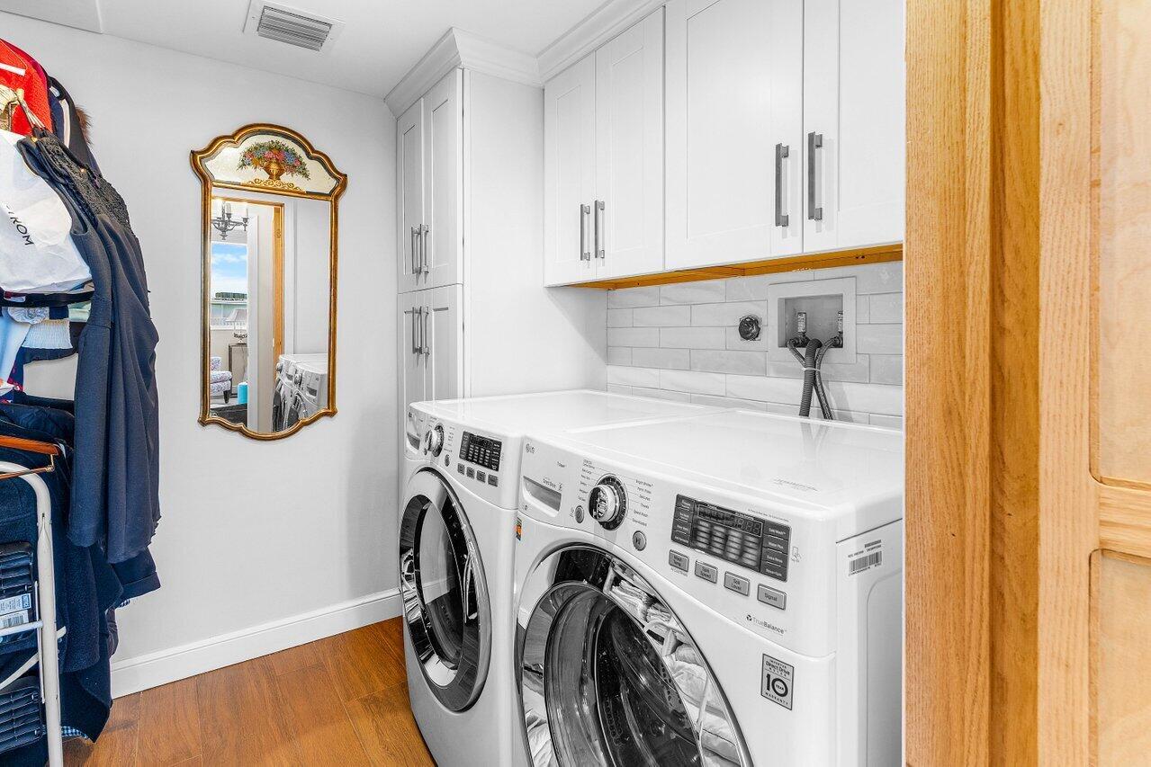 CARLYLE HOUSE CONDO - Residential Lease