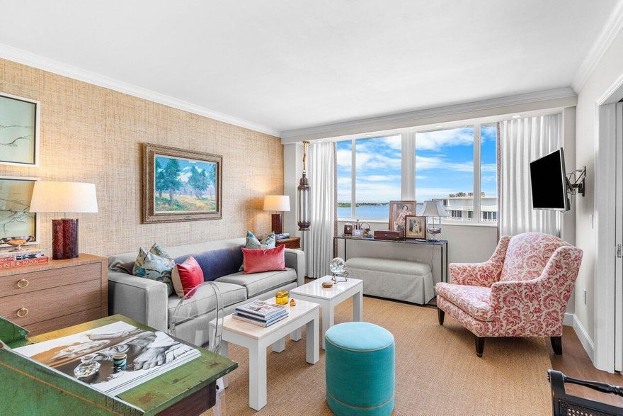 Stunning 2BR/2BA seasonal rental in prime Palm Beach with breathtaking Intracoastal views! This fully updated condo boasts a sleek modern kitchen, renovated baths, and elegant porcelain wood-look tile floors throughout. Enjoy a spacious, light-filled layout with two walk-in closets. Located in a luxury building offering resort-style amenities: renovated lobby, fitness center, waterfront pool, 24-hour doorman, and on-site manager. Walk to pristine beaches, world-class dining, Worth Avenue shopping, and everything Palm Beach offers. Available for seasonal lease--experience the best of coastal living!