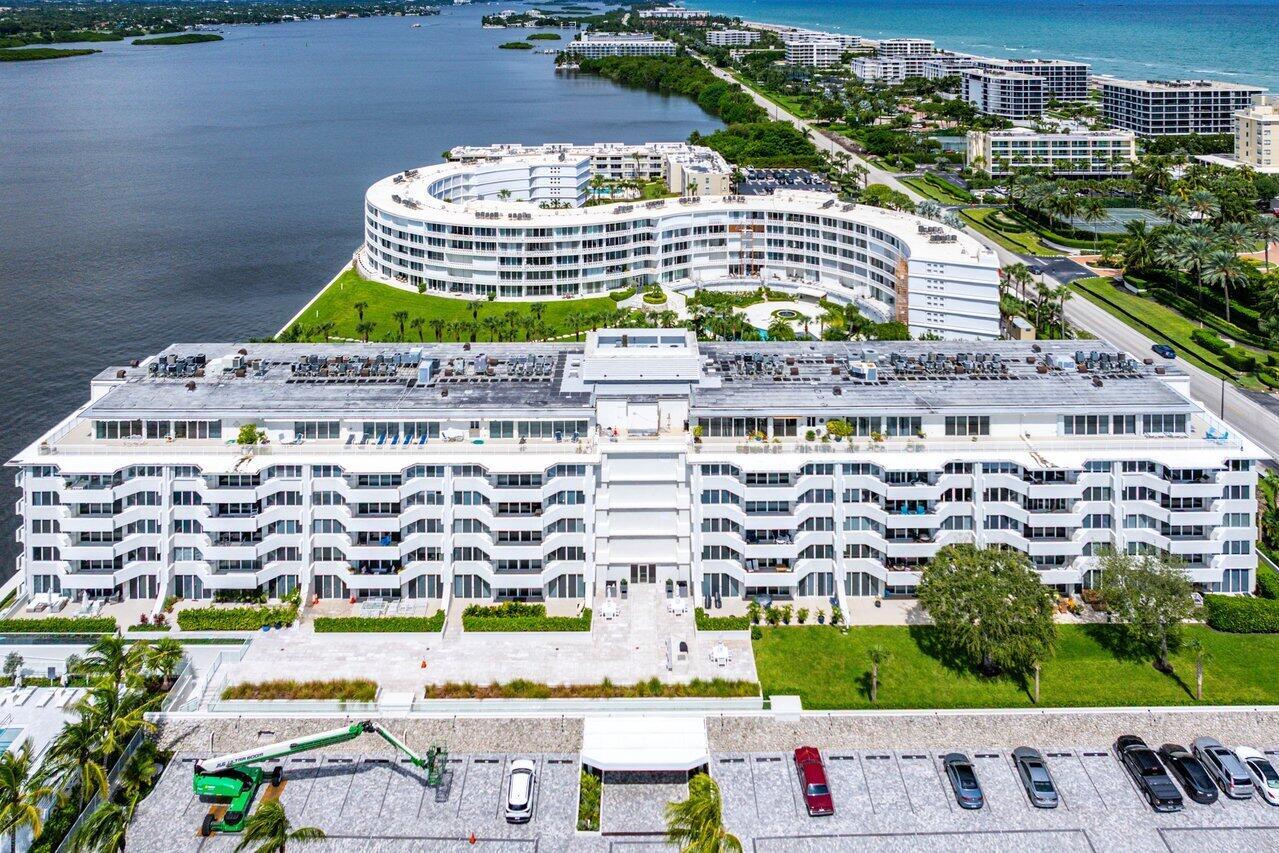 CARLYLE HOUSE CONDO - Residential Lease