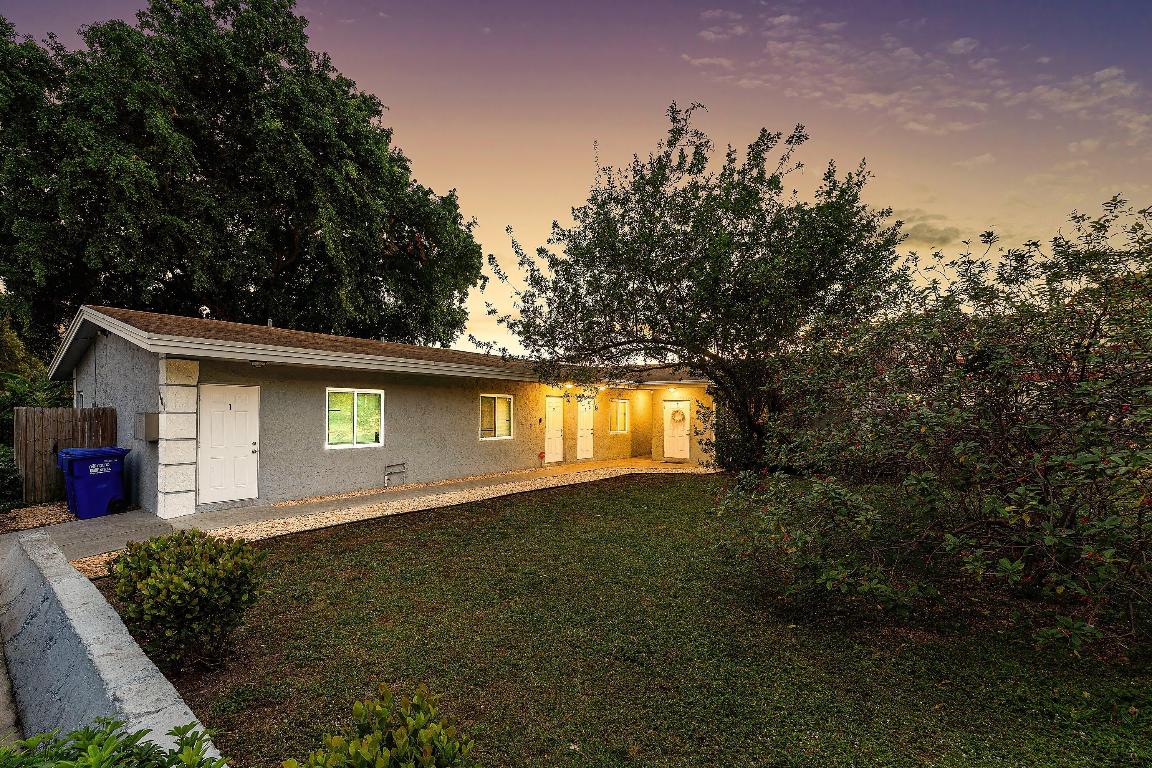 PALM TREE - Residential Income