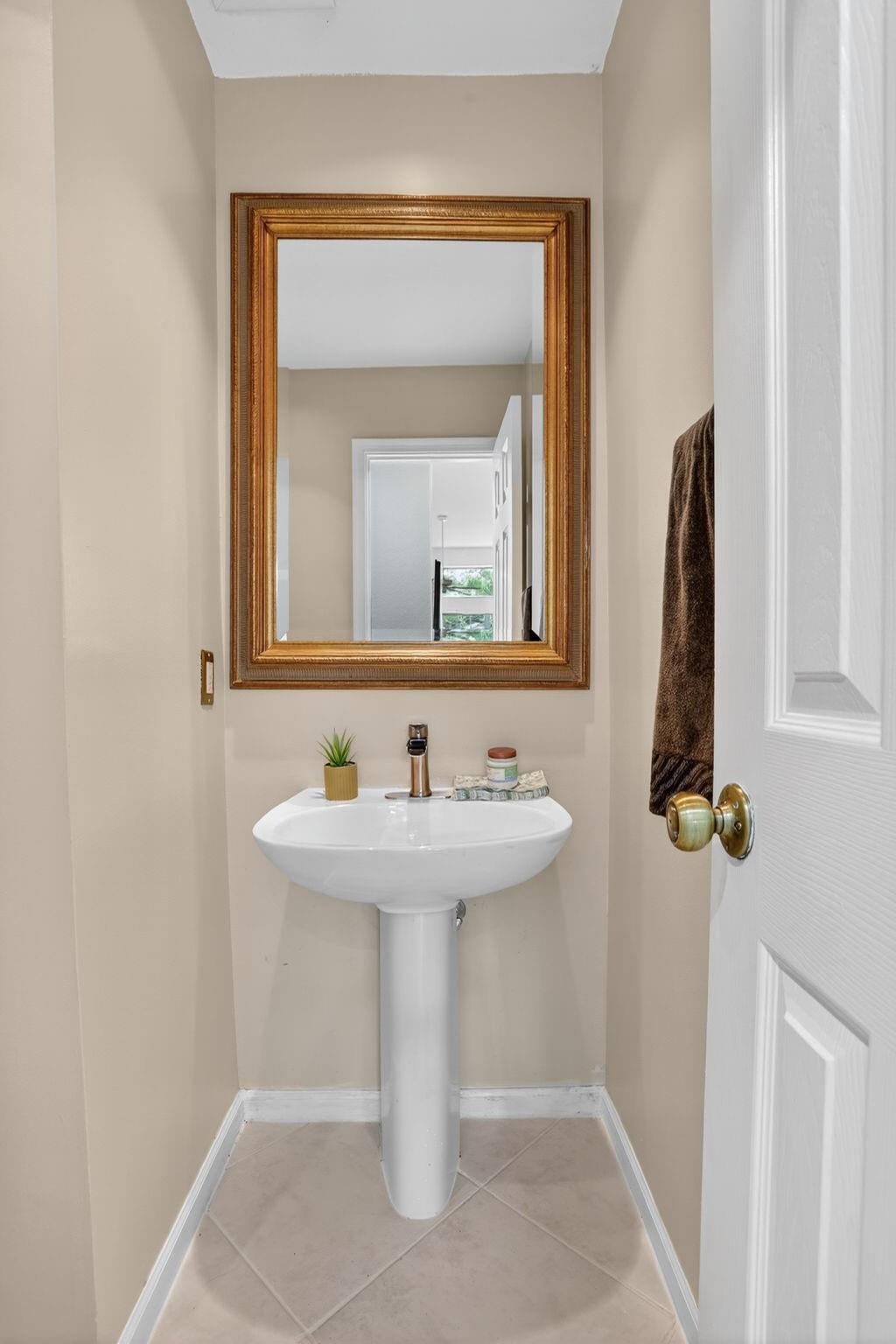 Oakbrook, Weston Hills - Residential