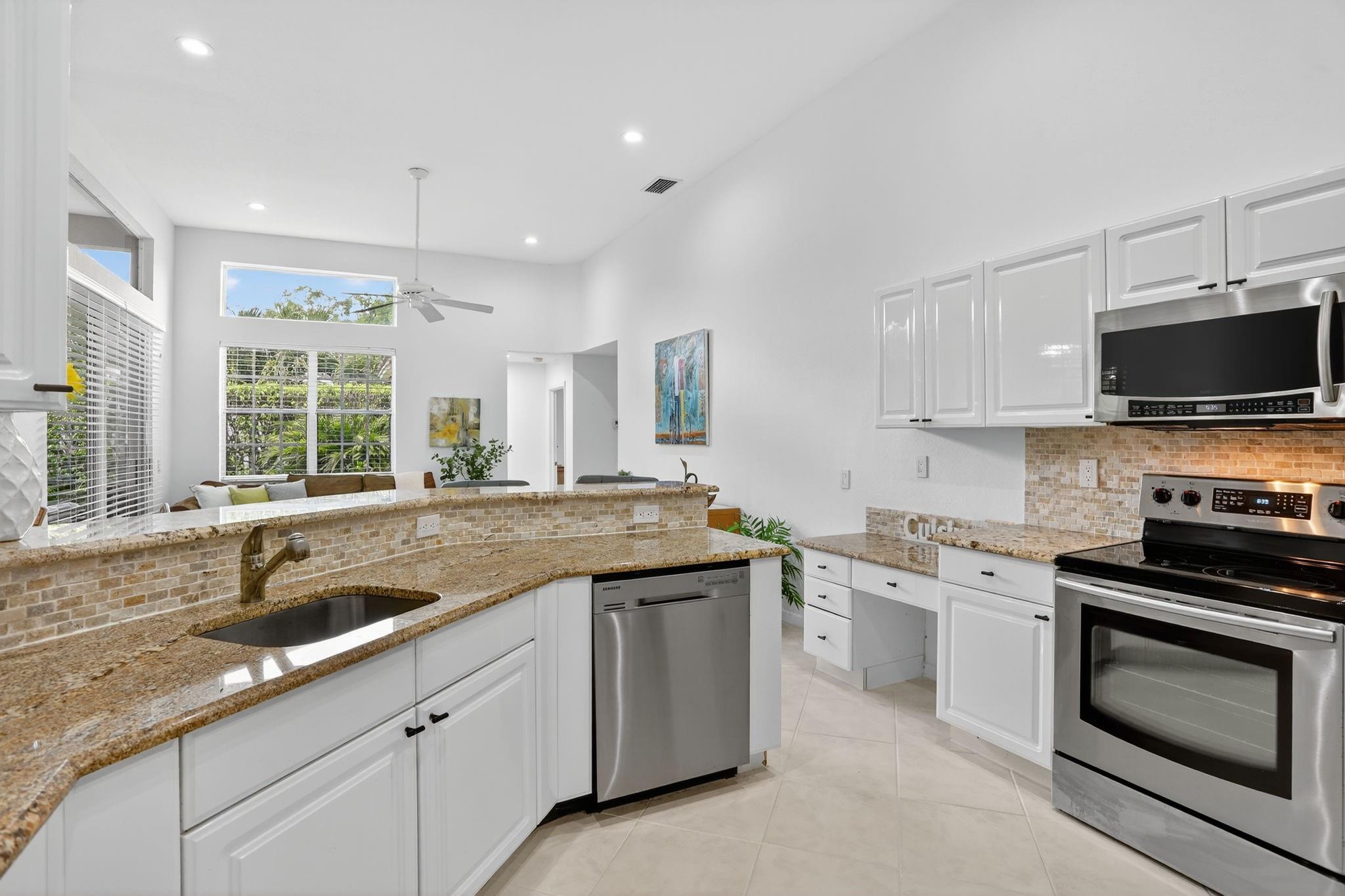 Oakbrook, Weston Hills - Residential