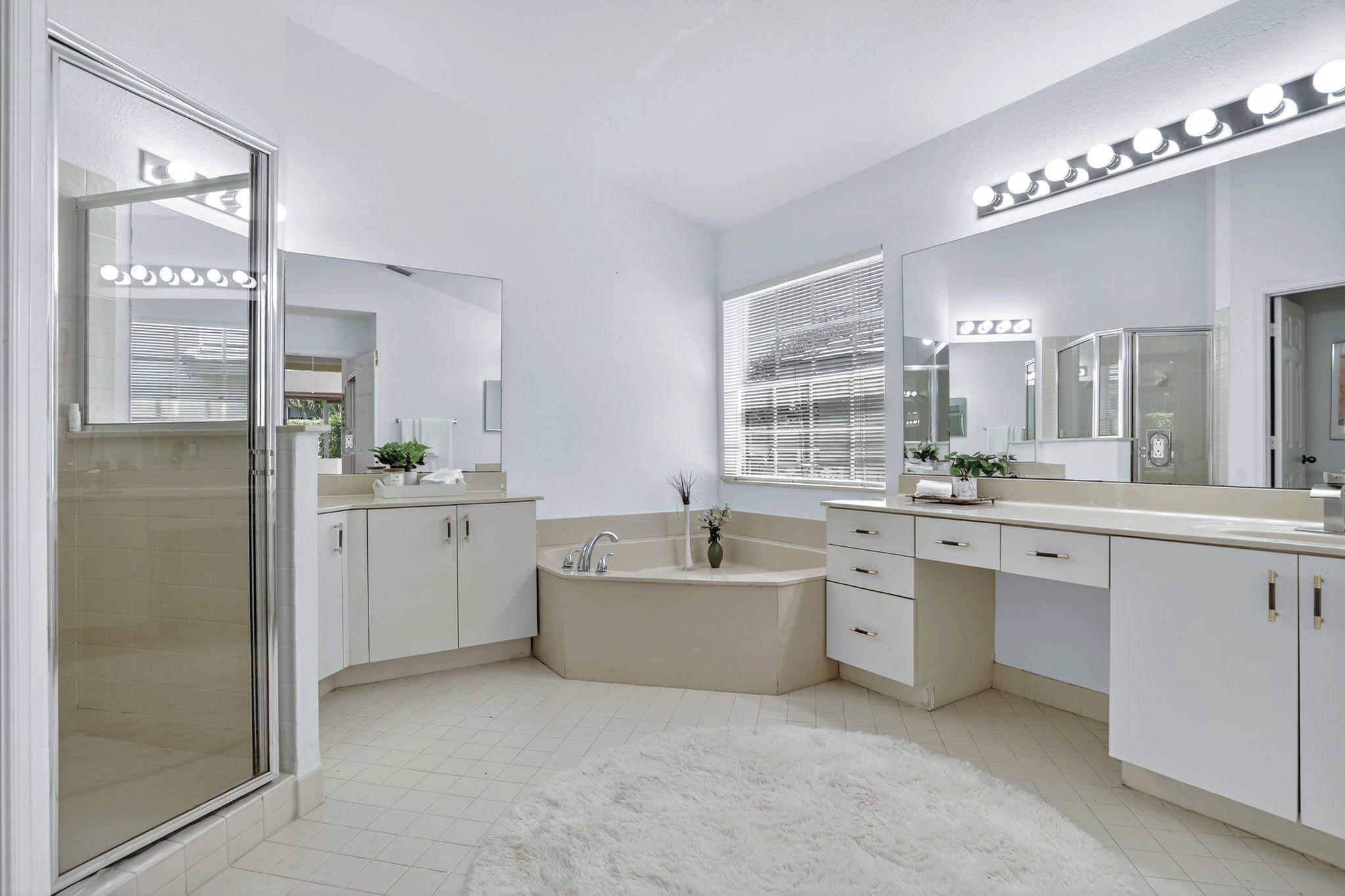 Oakbrook, Weston Hills - Residential