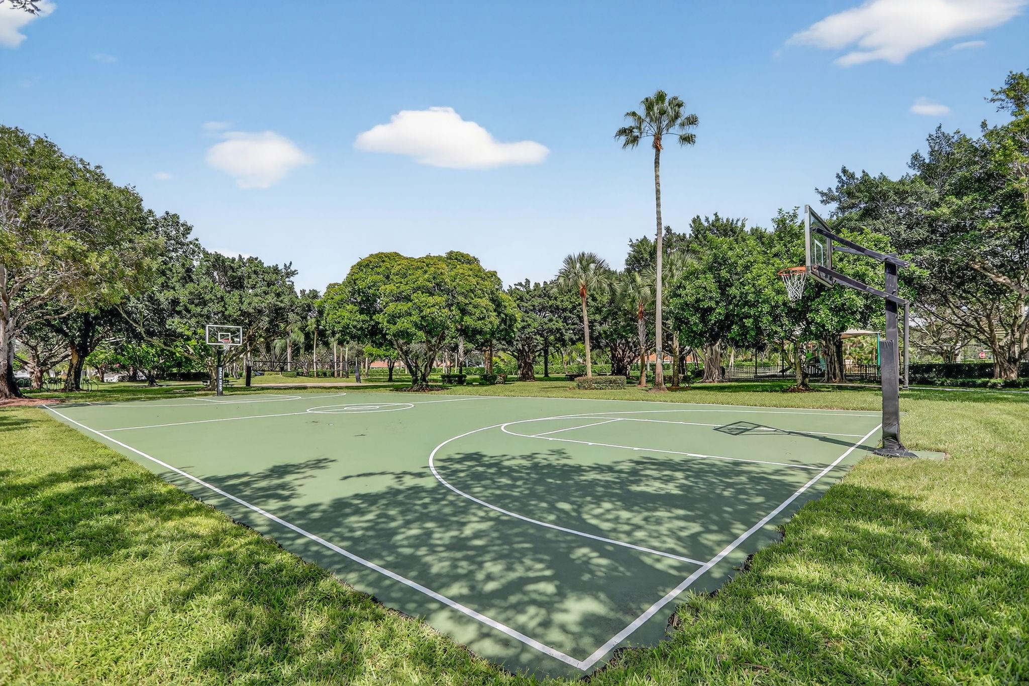 Oakbrook, Weston Hills - Residential