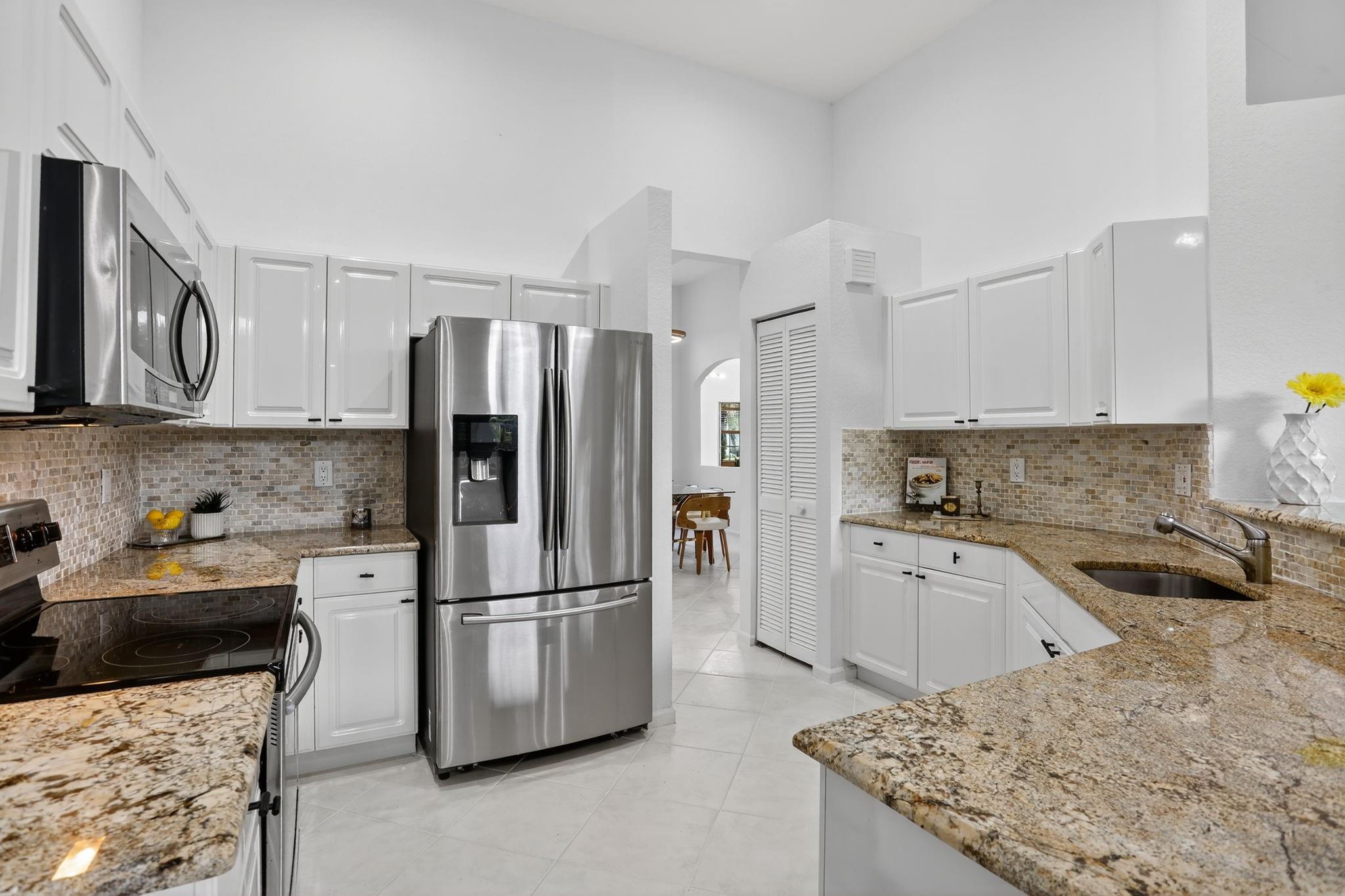 Oakbrook, Weston Hills - Residential