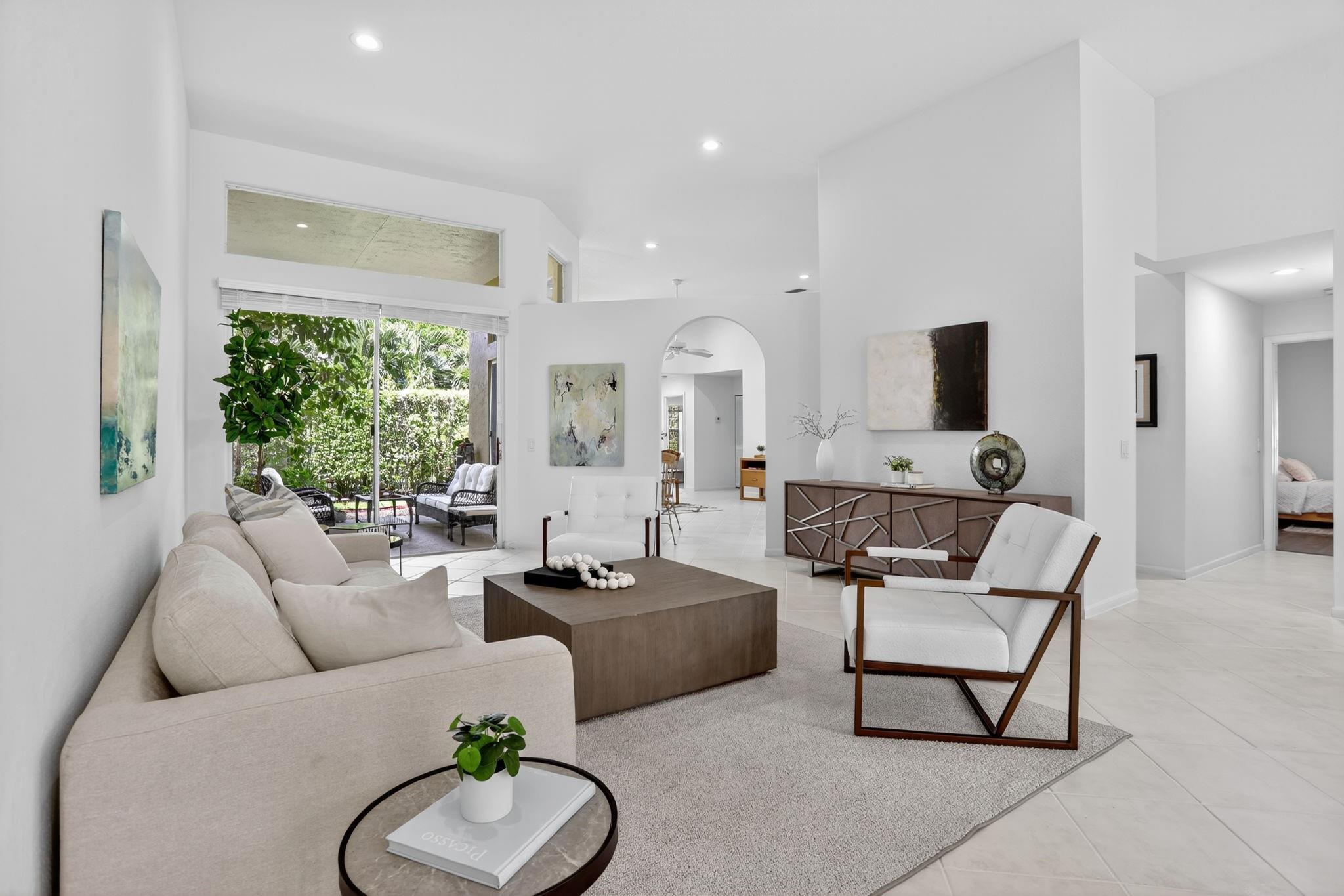 Oakbrook, Weston Hills - Residential