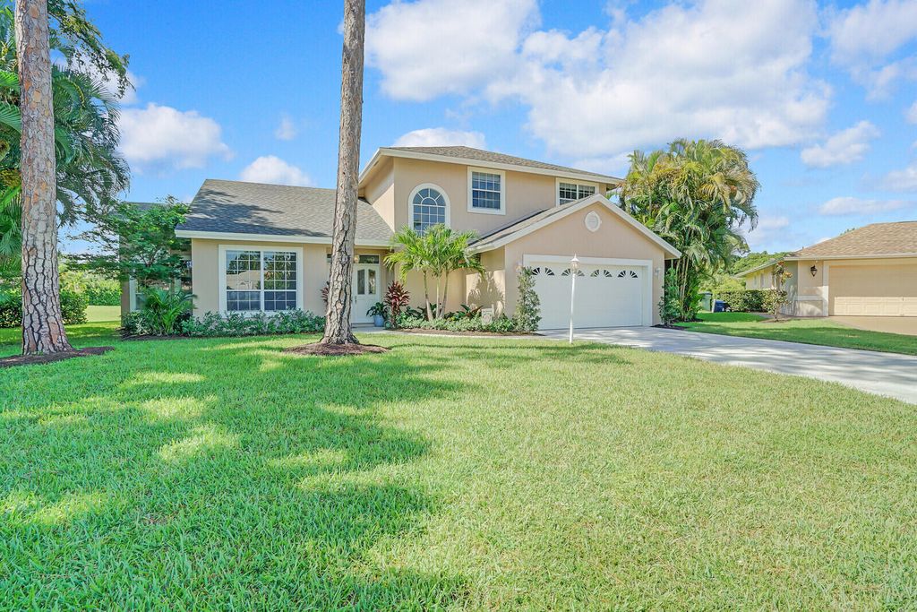 Photo of 13998 Columbine Avenue, Wellington, FL 33414 (MLS # R11001544)