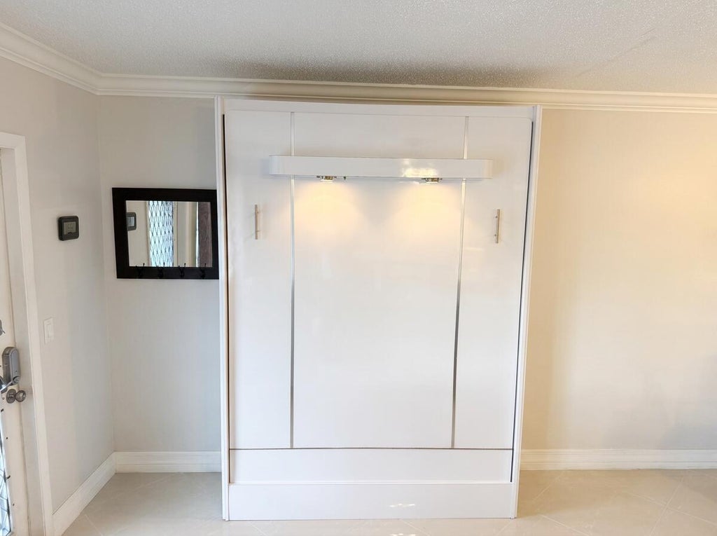 Photo of 37 OAKRIDGE C #37, Deerfield Beach, FL 33442 (MLS # B26072473)