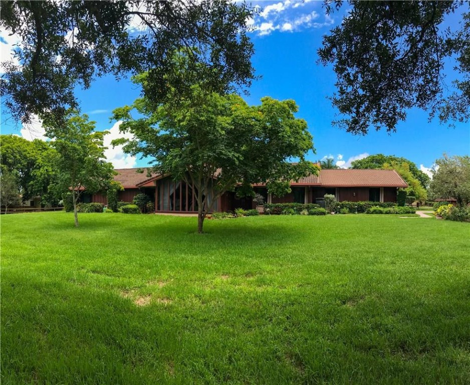 MARTHA BRIGHT FARMS - Residential