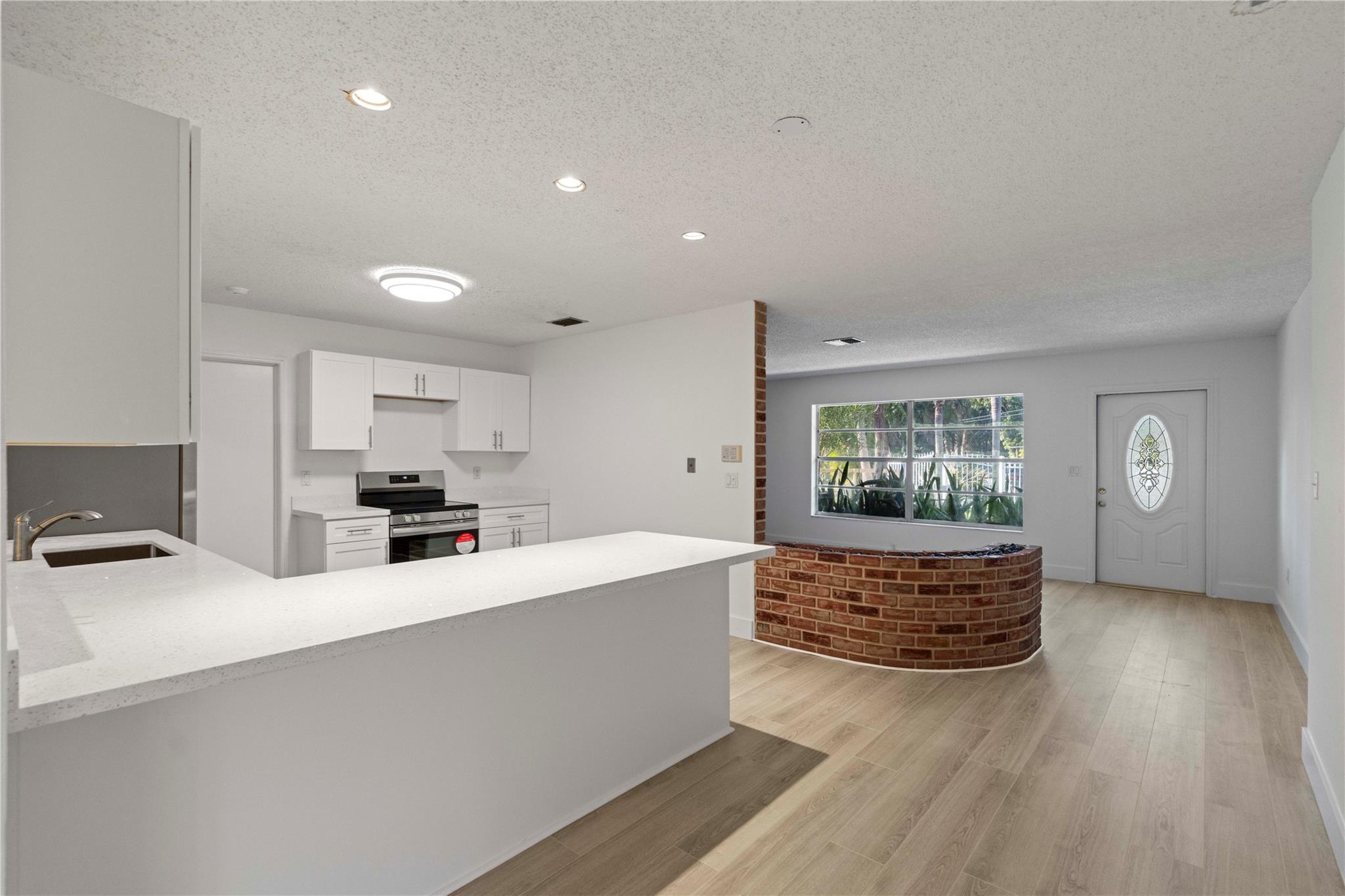 Fla Fruit Lands Co Sub 1 - Residential Lease