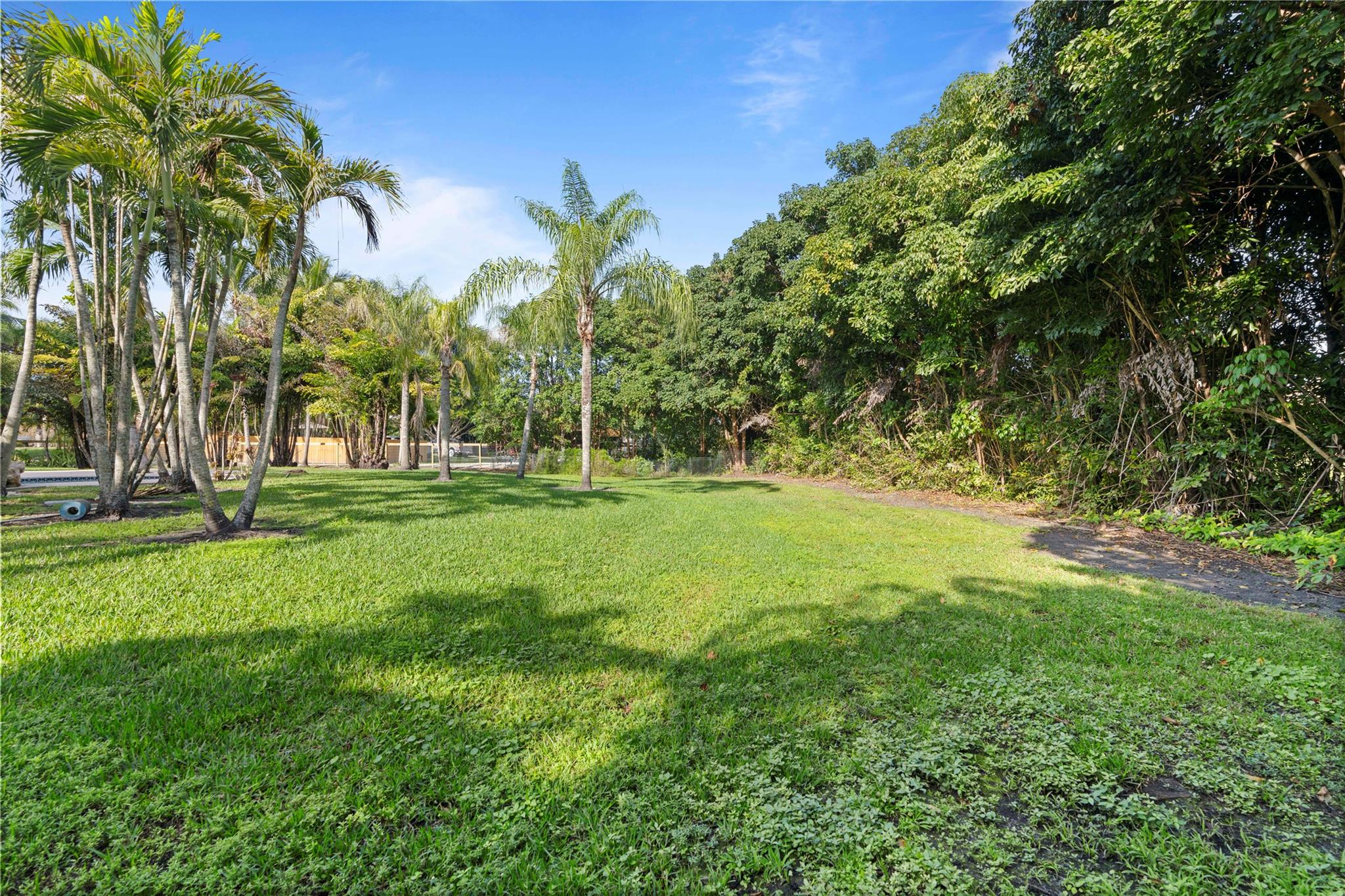 Fla Fruit Lands Co Sub 1 - Residential Lease