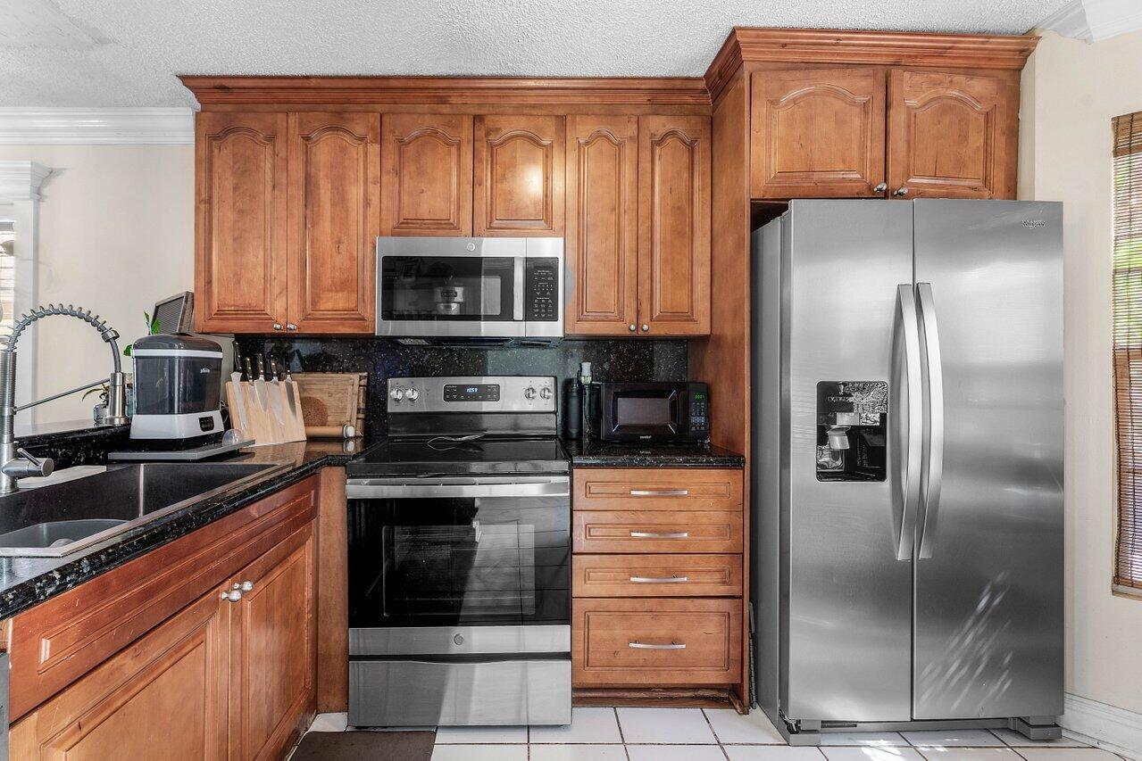 105 Plumage Lane