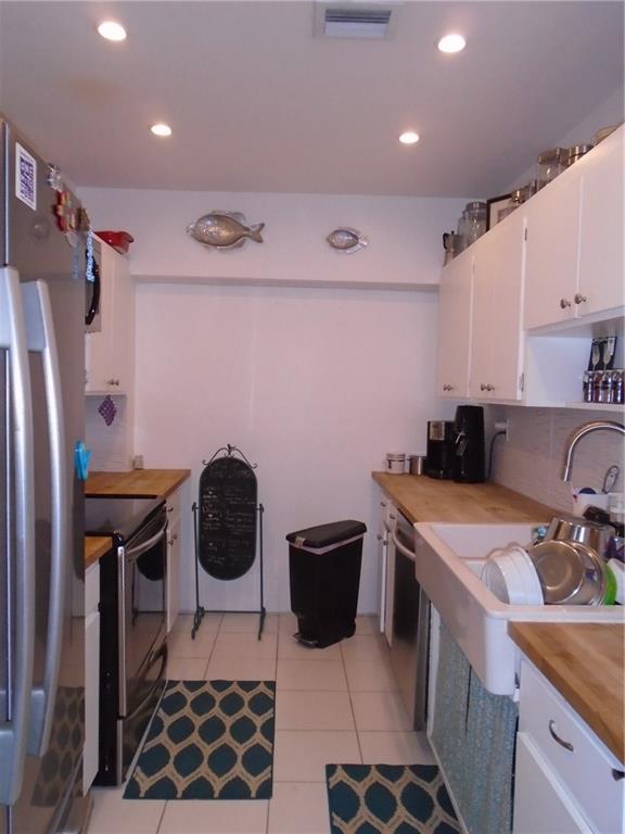 Woodlands Sec Six 67-40 B - Residential