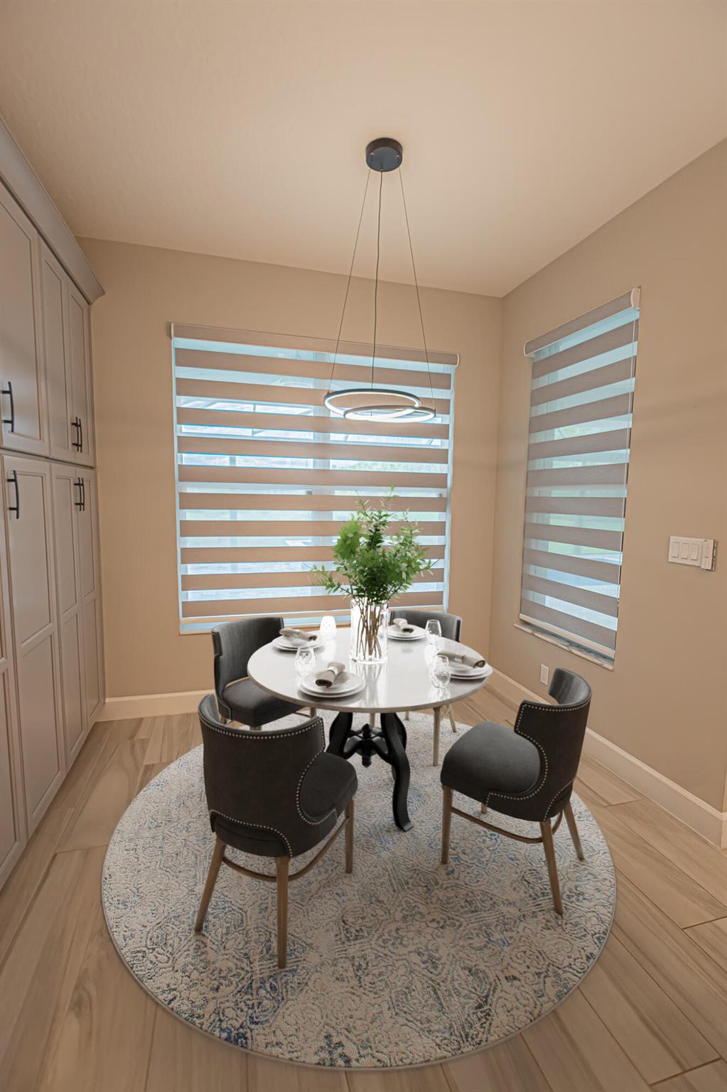 VALENCIA GROVE, RIVERLAND - Residential