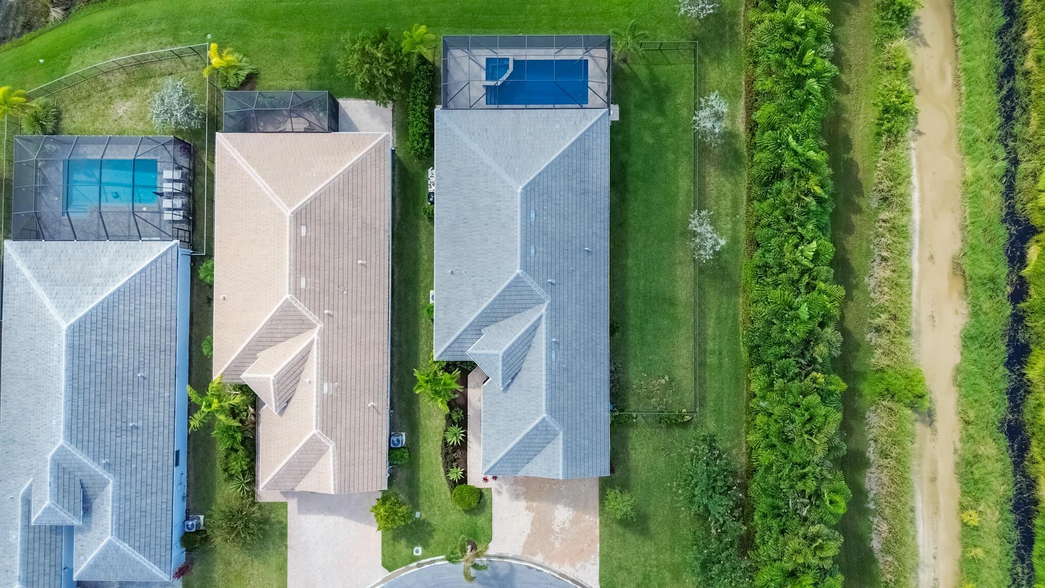 VALENCIA GROVE, RIVERLAND - Residential