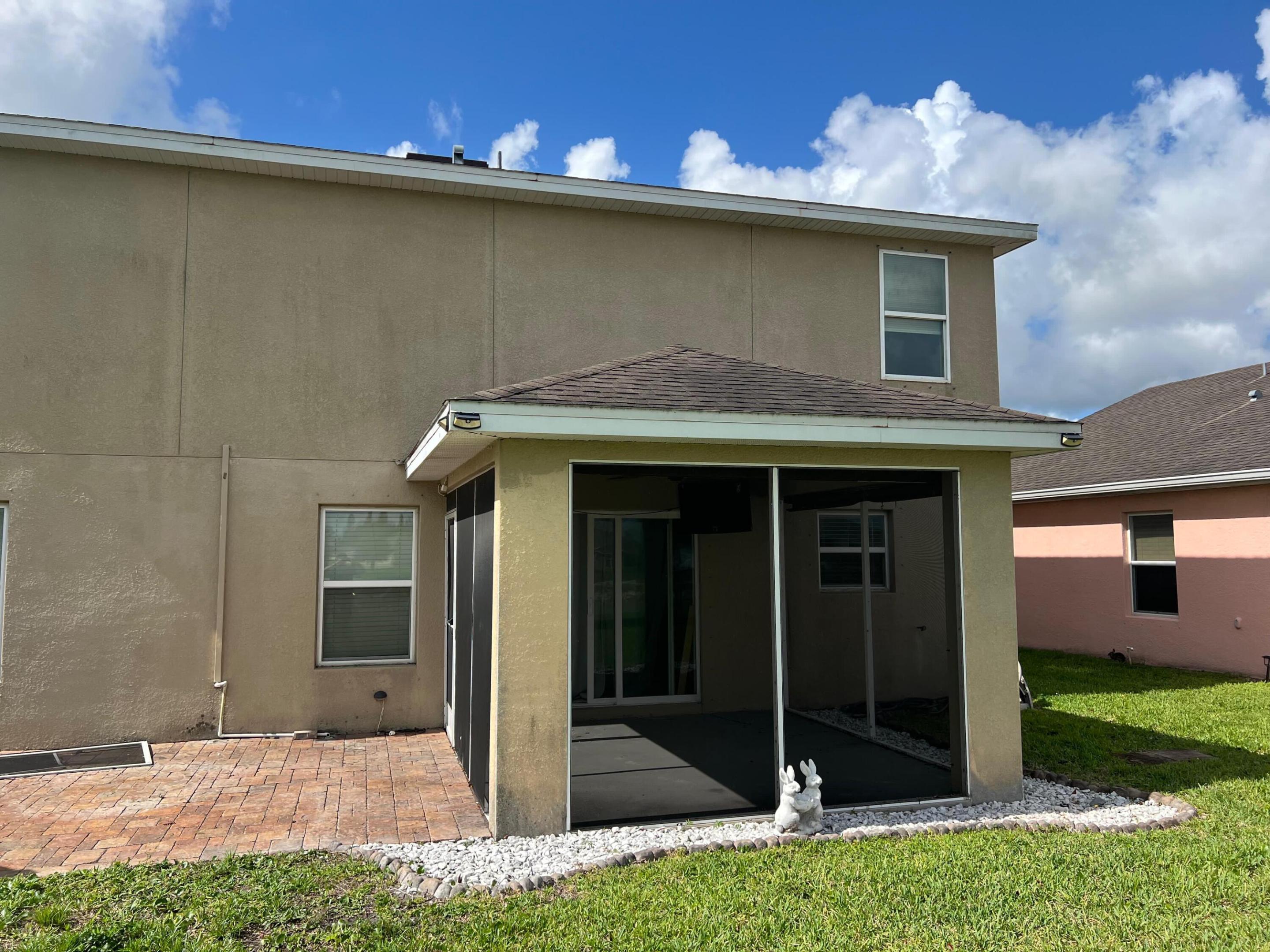 Caloosa Lakes ph 1 - Residential Lease