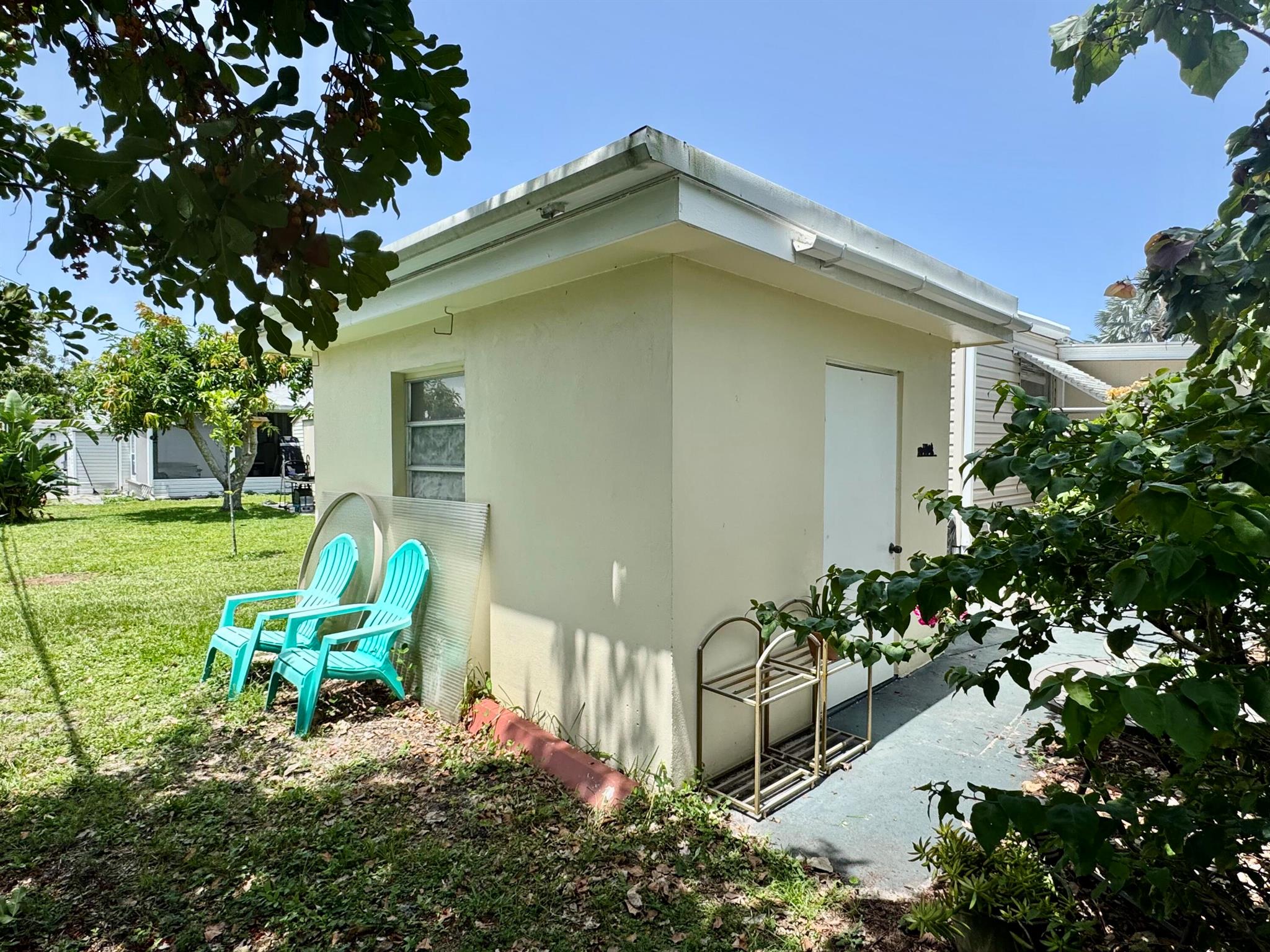 4067 Cardinal Road, Boynton Beach, FL, 33436/$109,999 3 4067 Cardinal Road