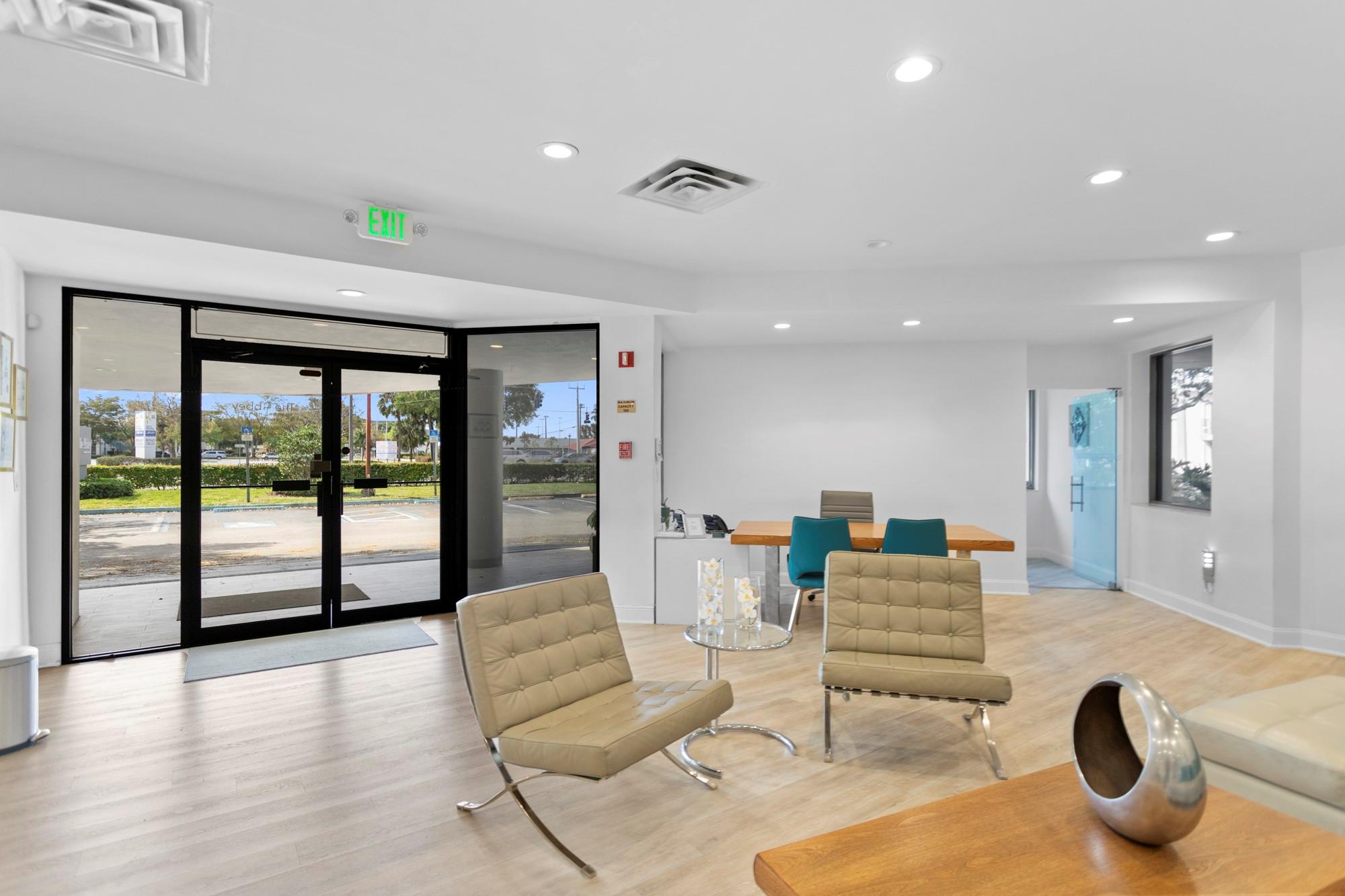 7351 Pines Blvd