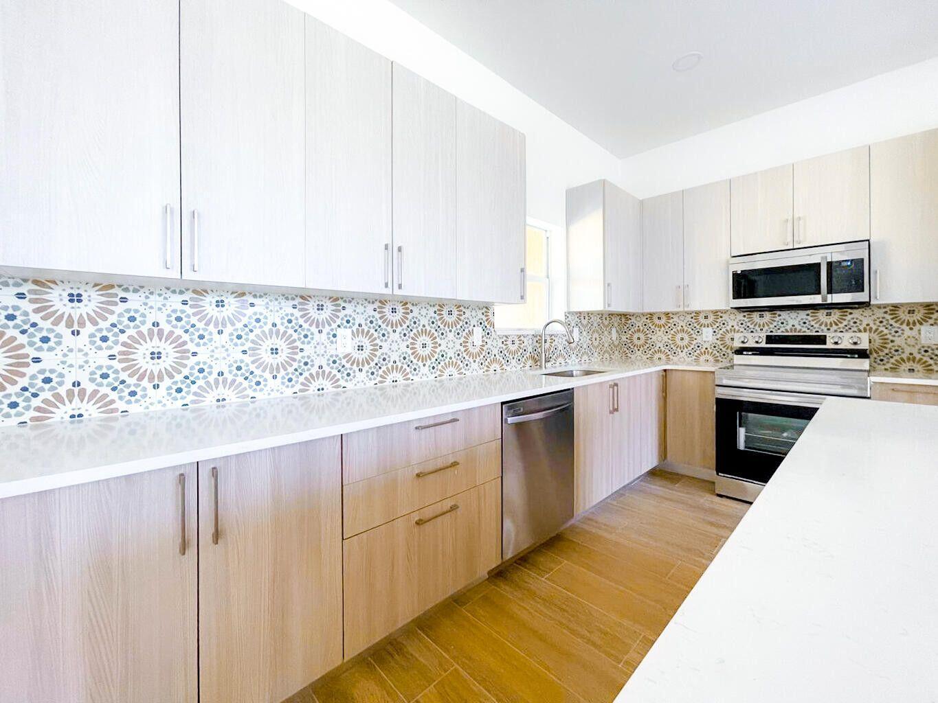 PCH 082 4444 0020 - Residential Lease