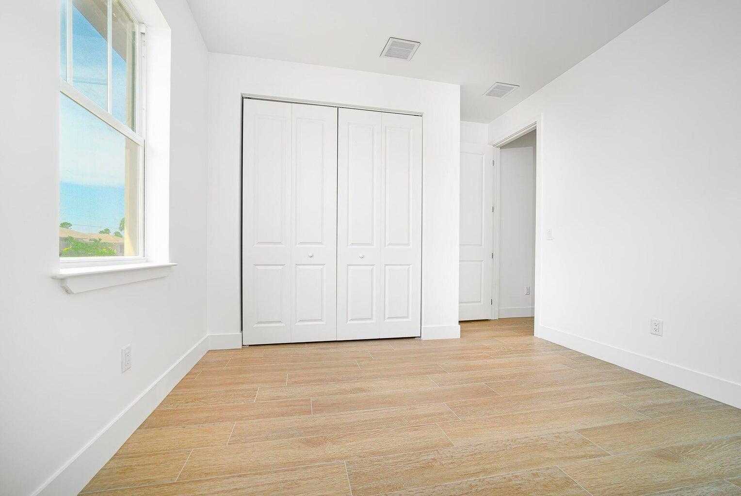 PCH 082 4444 0020 - Residential Lease