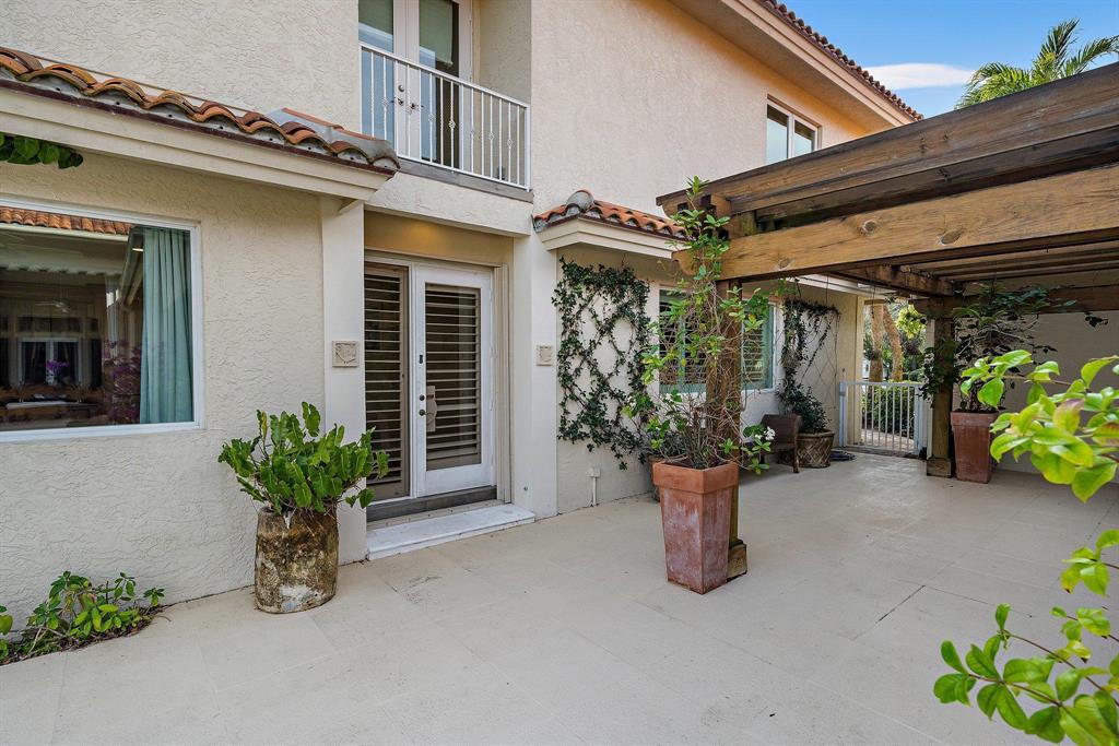 FRENCHMANS CREEK PAR B - Residential