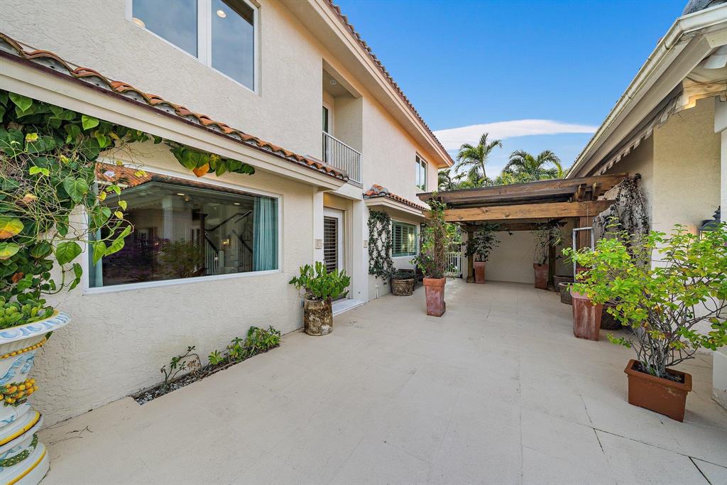 FRENCHMANS CREEK PAR B - Residential