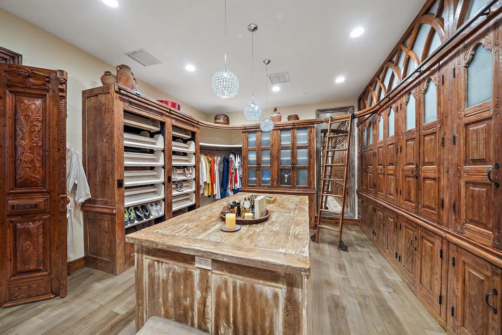 FRENCHMANS CREEK PAR B - Residential