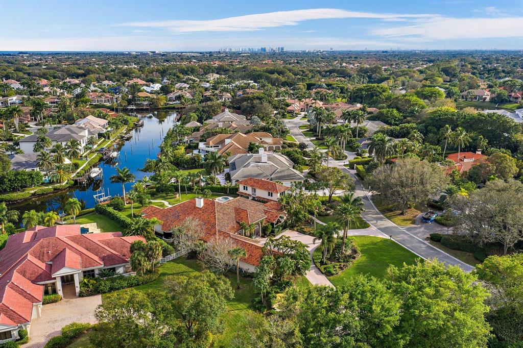 FRENCHMANS CREEK PAR B - Residential