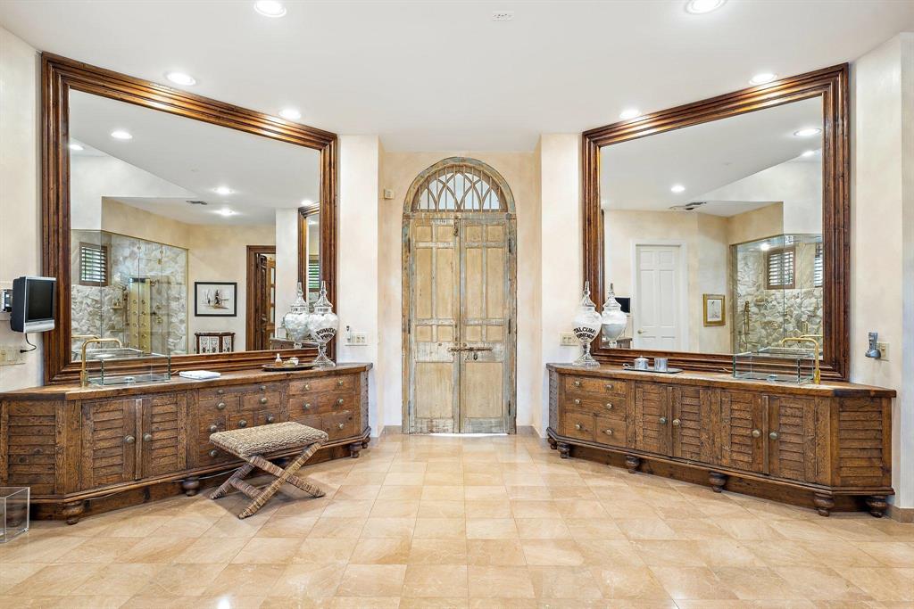 FRENCHMANS CREEK PAR B - Residential