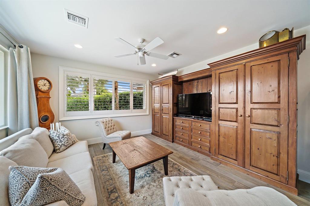 FRENCHMANS CREEK PAR B - Residential