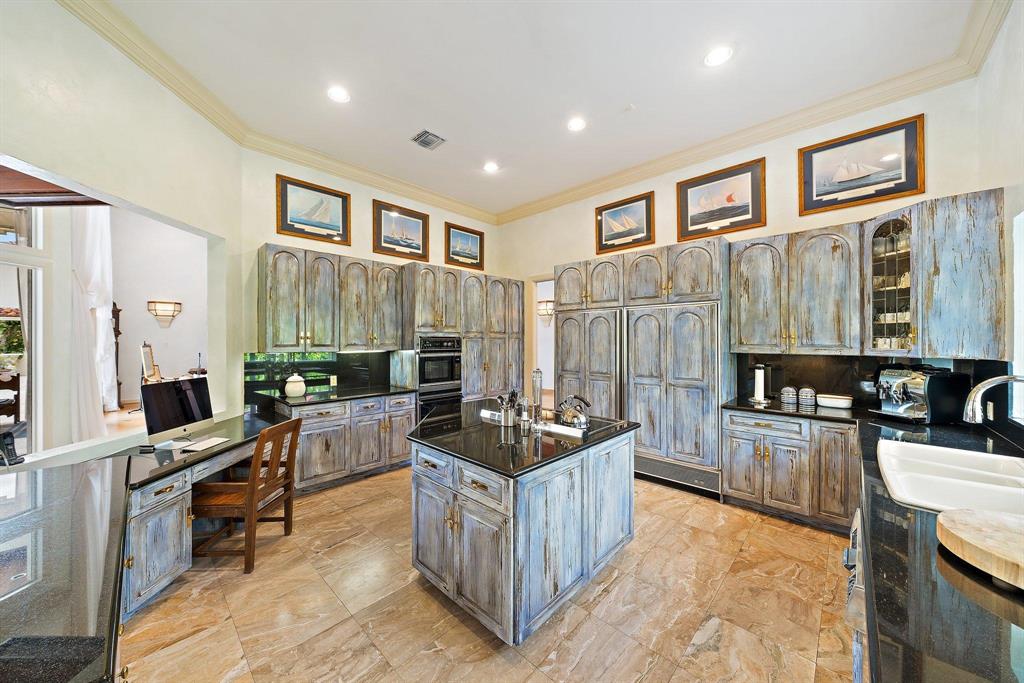 FRENCHMANS CREEK PAR B - Residential