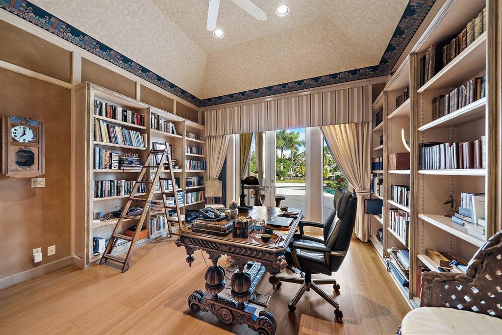 FRENCHMANS CREEK PAR B - Residential