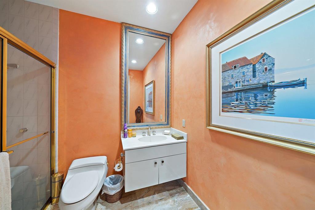 FRENCHMANS CREEK PAR B - Residential