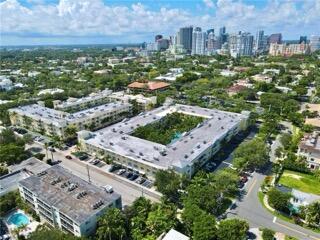 PINE CREST VILLAGE II - Residential Lease