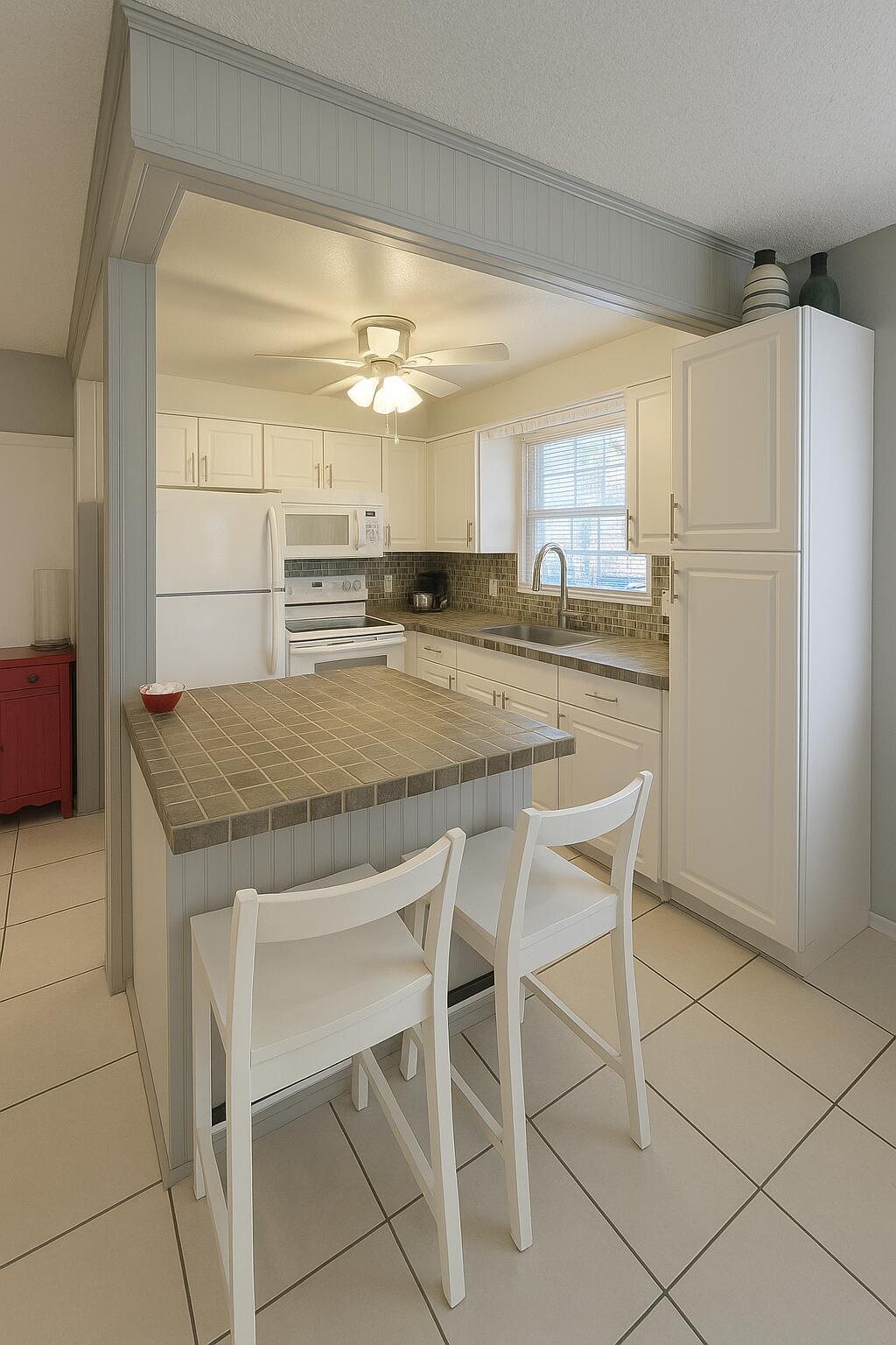 DORCHESTER CONDO - Residential