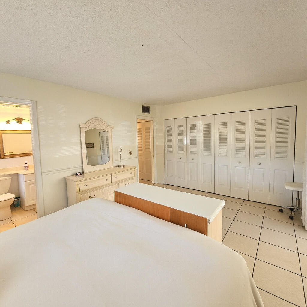 DORCHESTER CONDO - Residential