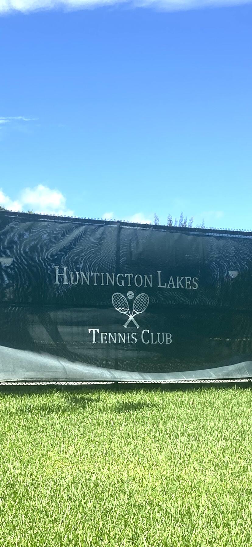 HUNTINGTON LAKES SEC ONE CONDOS - Residential