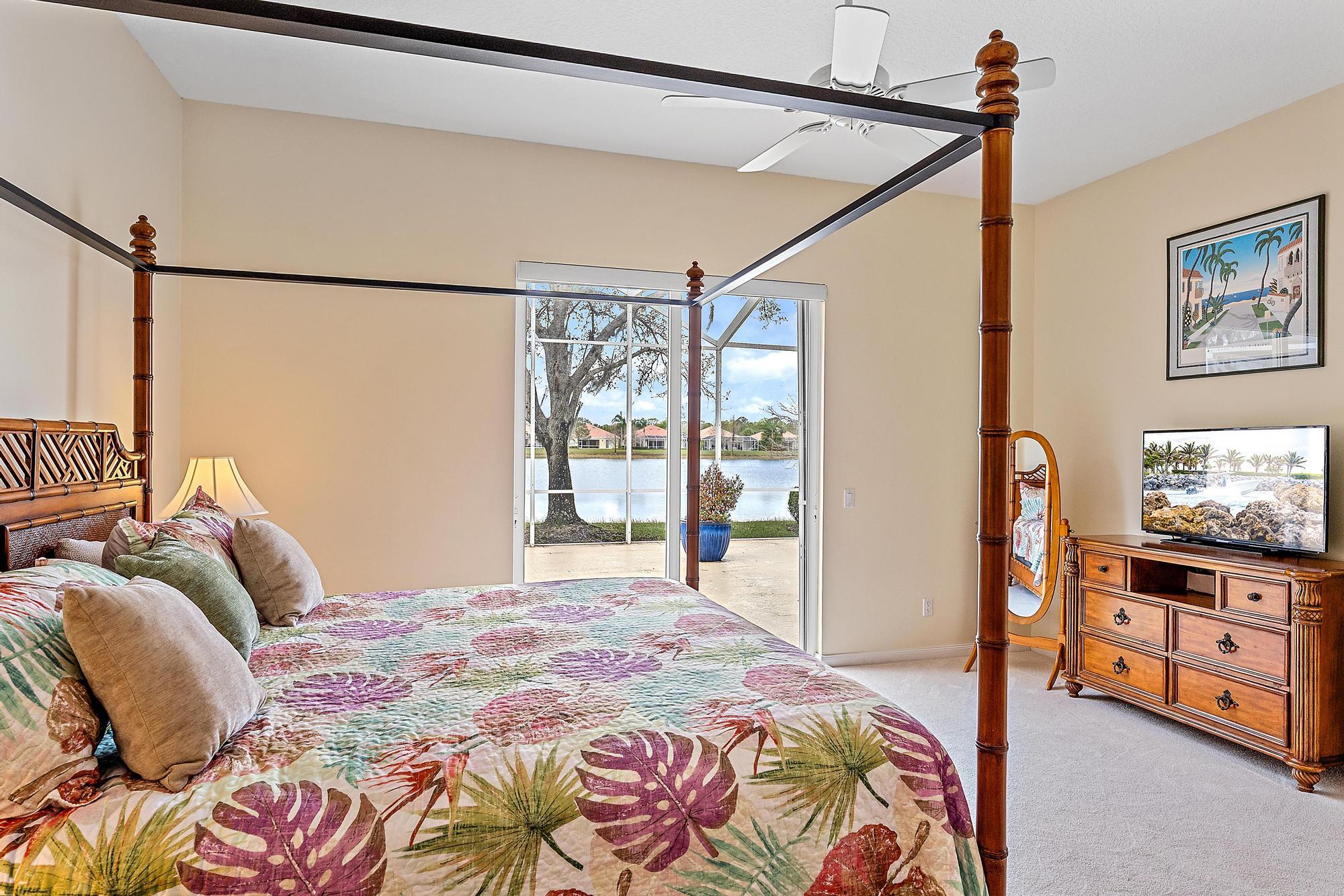 CARLETON OAKS - Residential