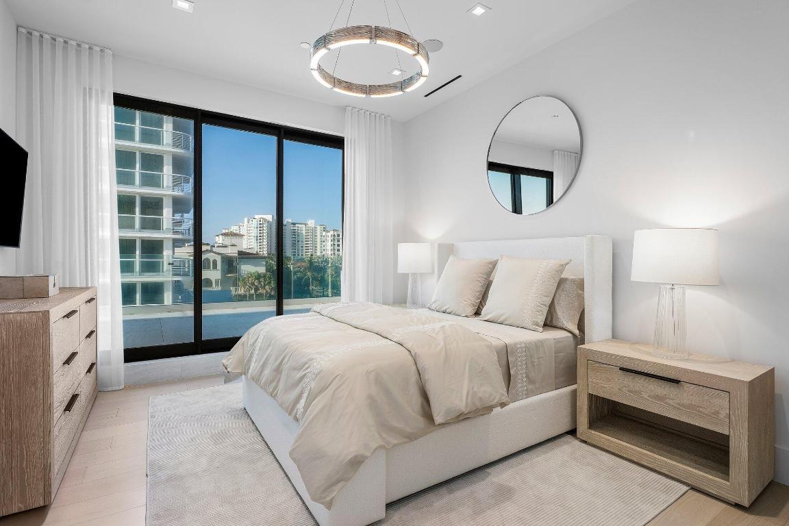 LE SANCTUAIRE CONDO - Residential