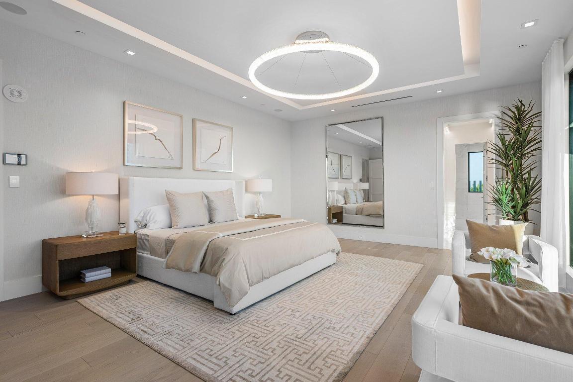 LE SANCTUAIRE CONDO - Residential