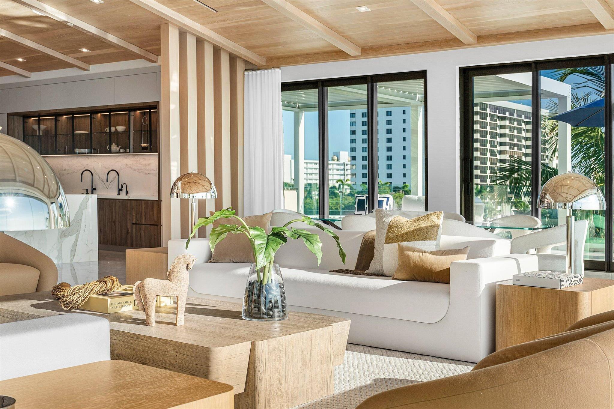 LE SANCTUAIRE CONDO - Residential