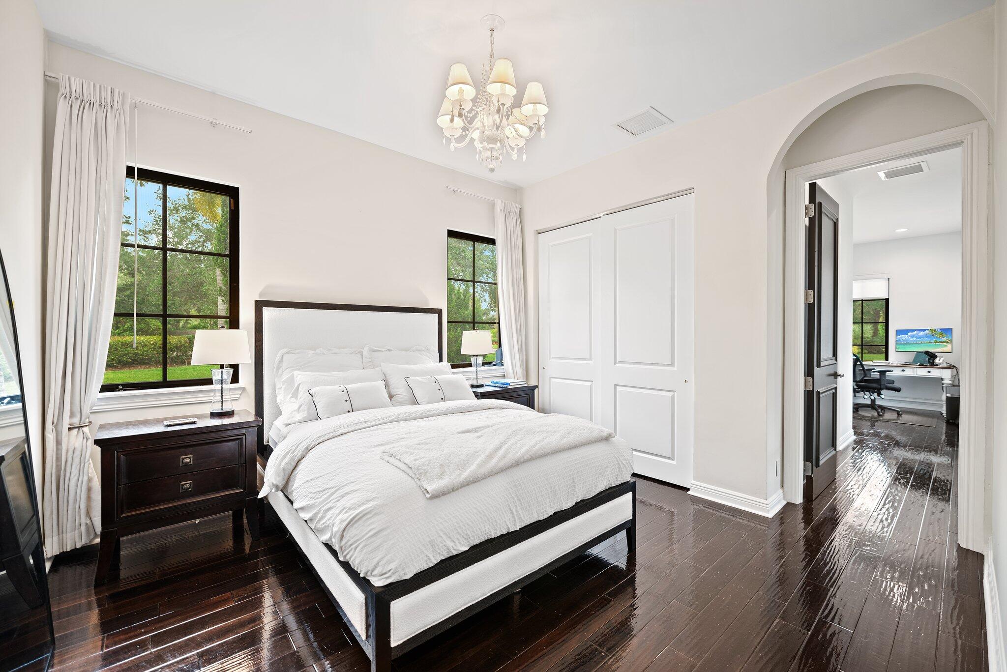 PARKLAND GOLF AND COUNTRY CLUB - Residential