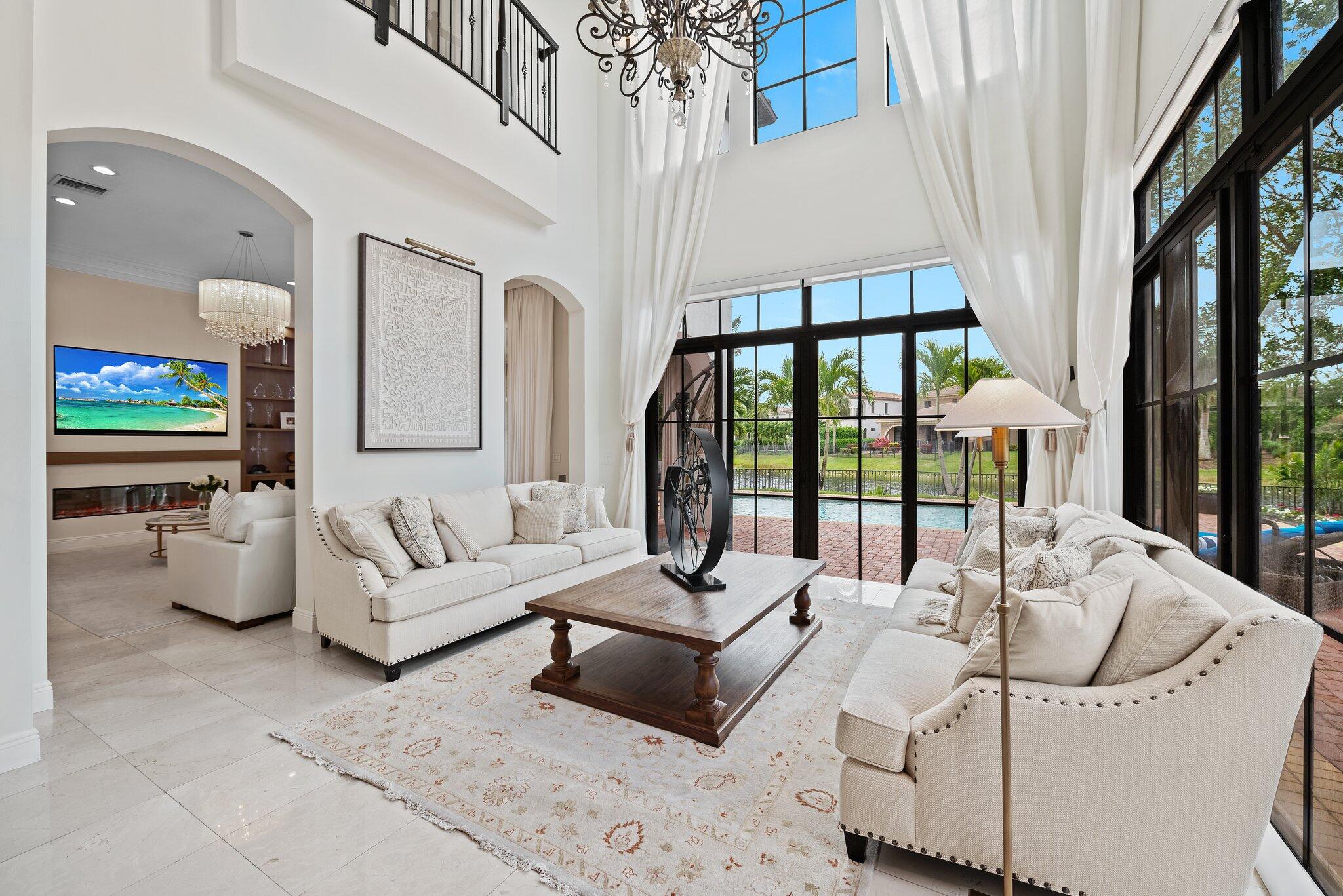 PARKLAND GOLF AND COUNTRY CLUB - Residential