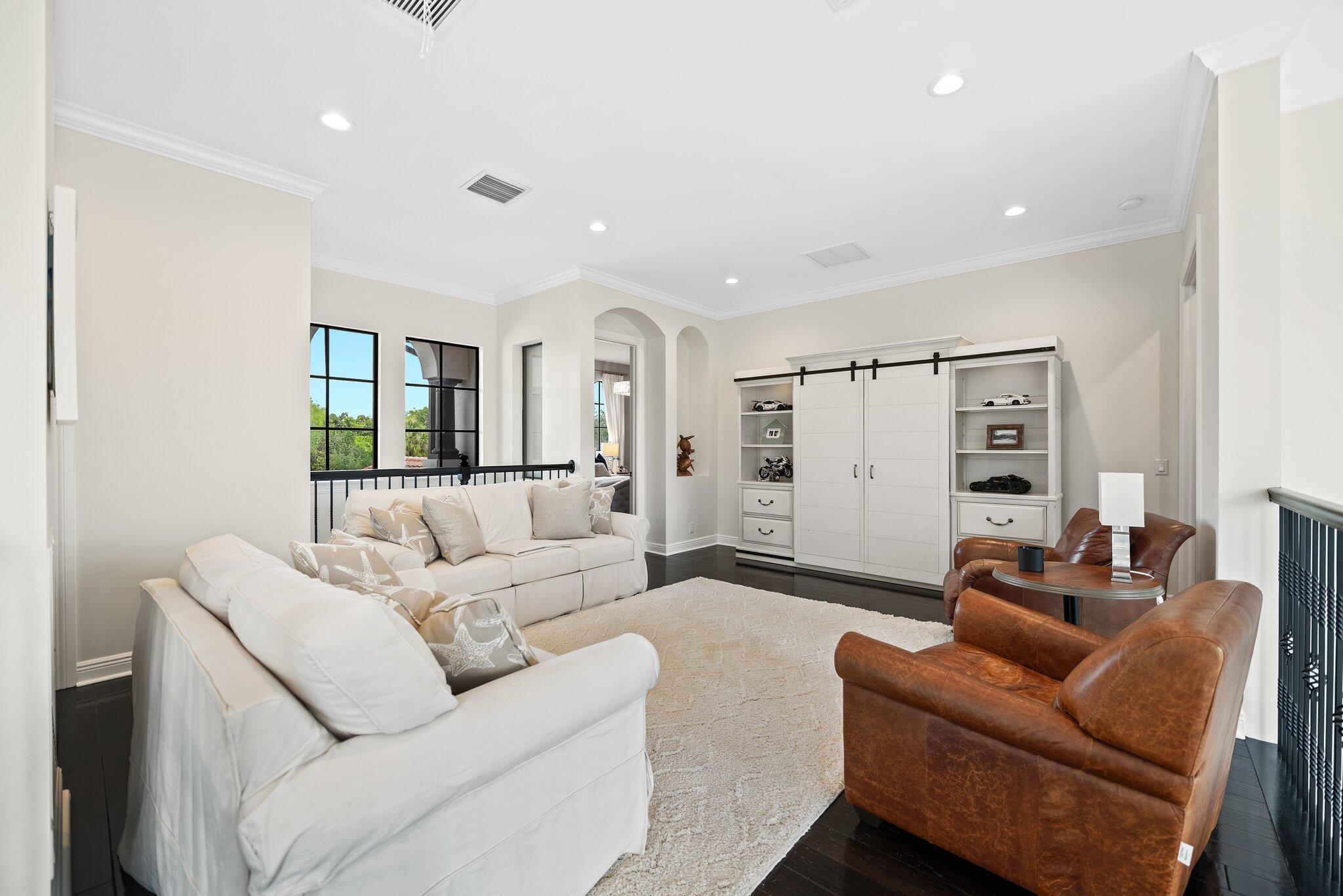 PARKLAND GOLF AND COUNTRY CLUB - Residential